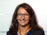 Angelika Bauer Serviceberaterin Region Münchberg-Rehau Filiale Schwarzenbach an der Saale Angelika Bauer Serviceberaterin Region Münchberg-Rehau Filiale Schwarzenbach an der Saale