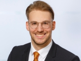 Nico Tiedemann Auszubildender VR Bank Bayreuth-Hof eG Nico Tiedemann Auszubildender VR Bank Bayreuth-Hof eG